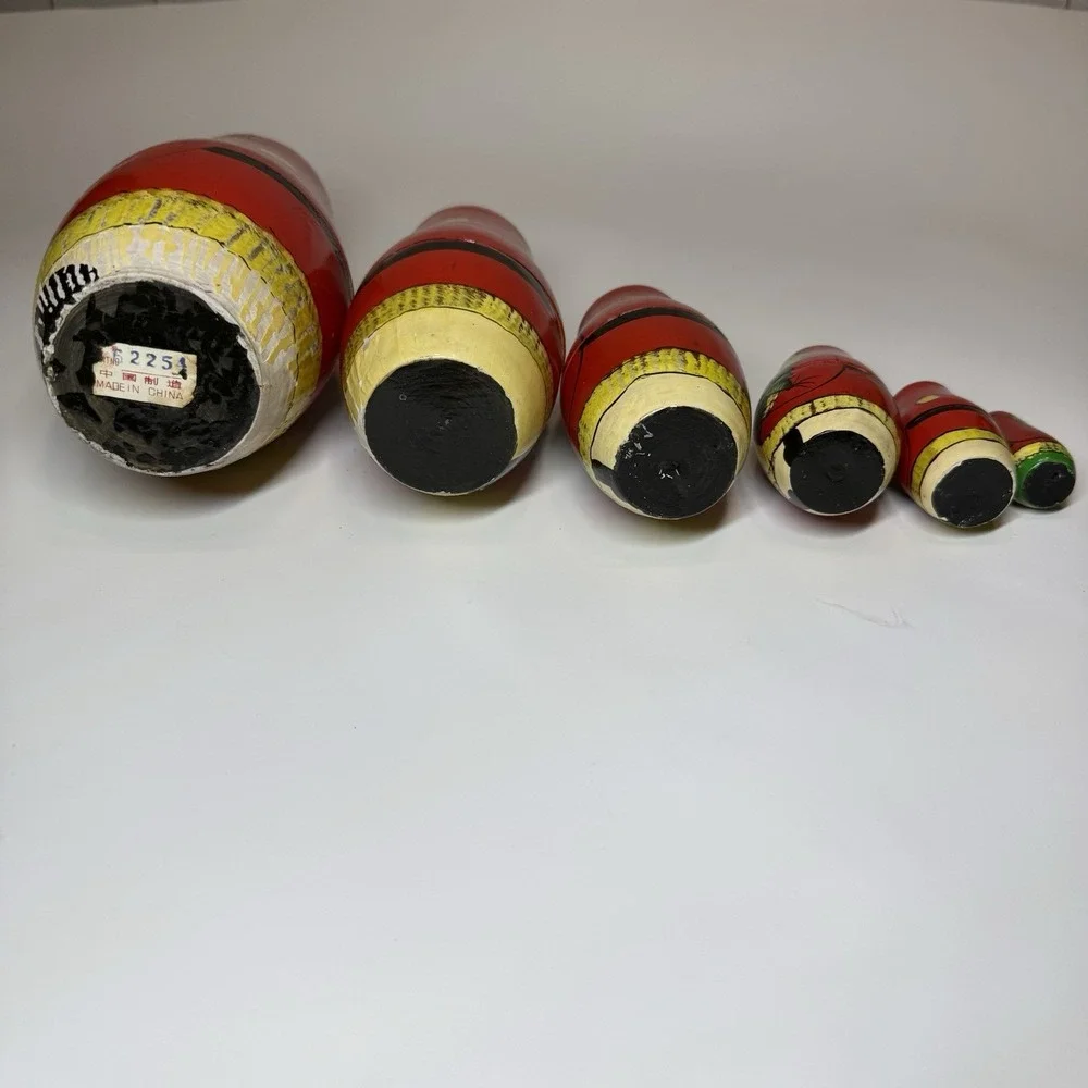 Vintage Santa Russian Matryoshka Wooden Nesting Dolls Set of 6 Has Paint Chips